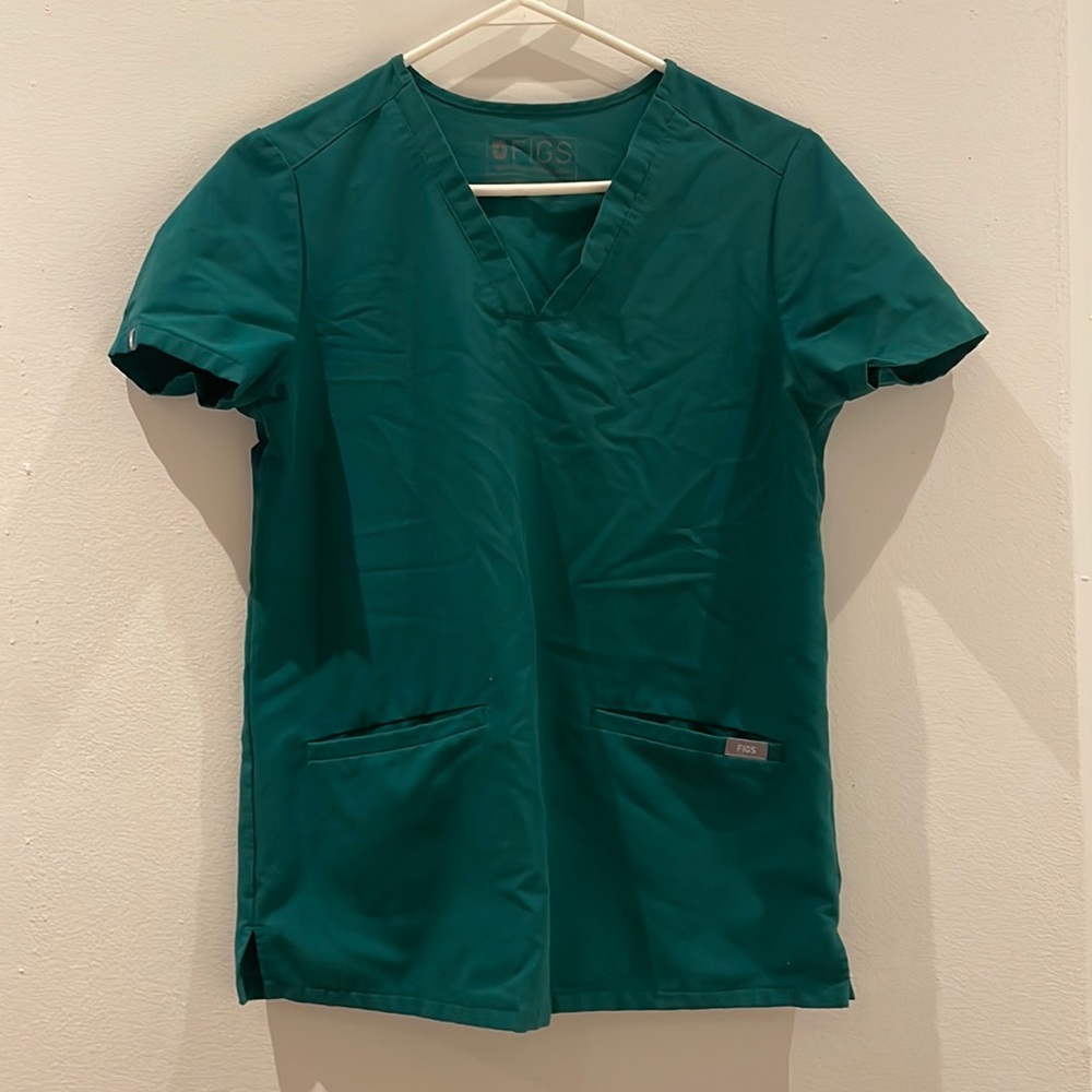 Figs Hunter Green Scrub Top